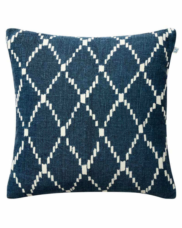 Ikat Kerela - Blue Base in the group Cushions / Style / Decorative Pillows at Chhatwal & Jonsson (ZCC290144-2)