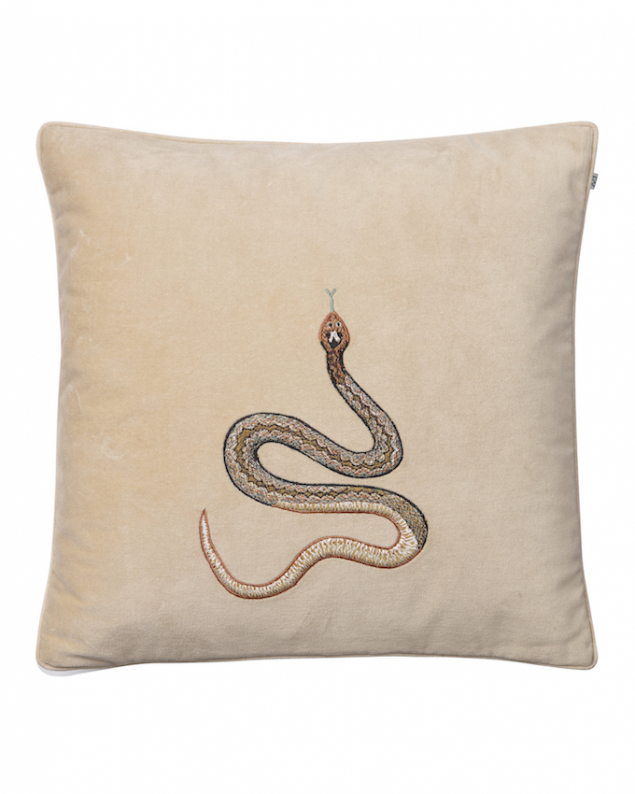 Cobra - Beige in the group Cushions / Embroidered Cushion Covers at Chhatwal & Jonsson (ZCC950112-13V)