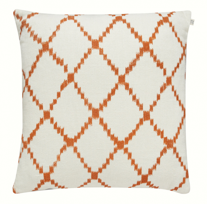 Ikat Kerela - Off White/Jaffa Orange in the group Cushions / Style / Decorative Cushions at Chhatwal & Jonsson (ZCC100160-1)