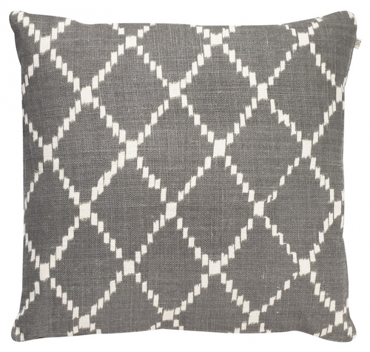 Ikat Kerela - Grey Base in the group Cushions / Style / Decorative Cushions at Chhatwal & Jonsson (ZCC290113-2)