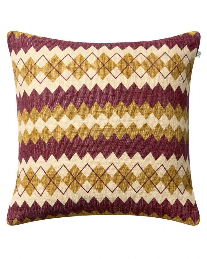 Nisha - Masala Yellow/Ruby in the group Cushions / Style / Decorative Cushions at Chhatwal & Jonsson (ZCC720133-26B)
