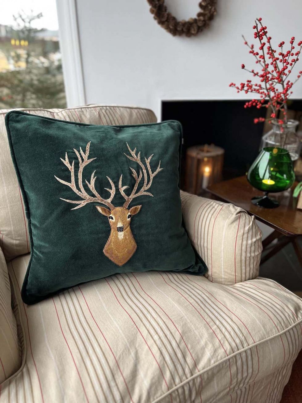 Velvet Cushion Cover Reindeer Green 50 x 50 cm