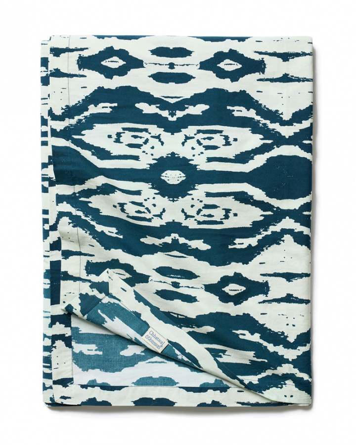 Ikat Madras - Palace Blue/Off White in the group Summer 2026 at Chhatwal & Jonsson (ZTC181051-27)